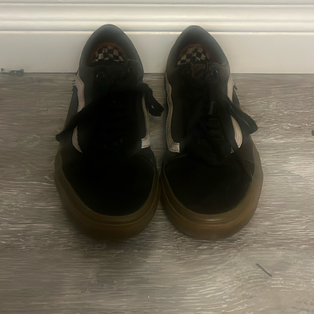 Vans off the wall sneakers